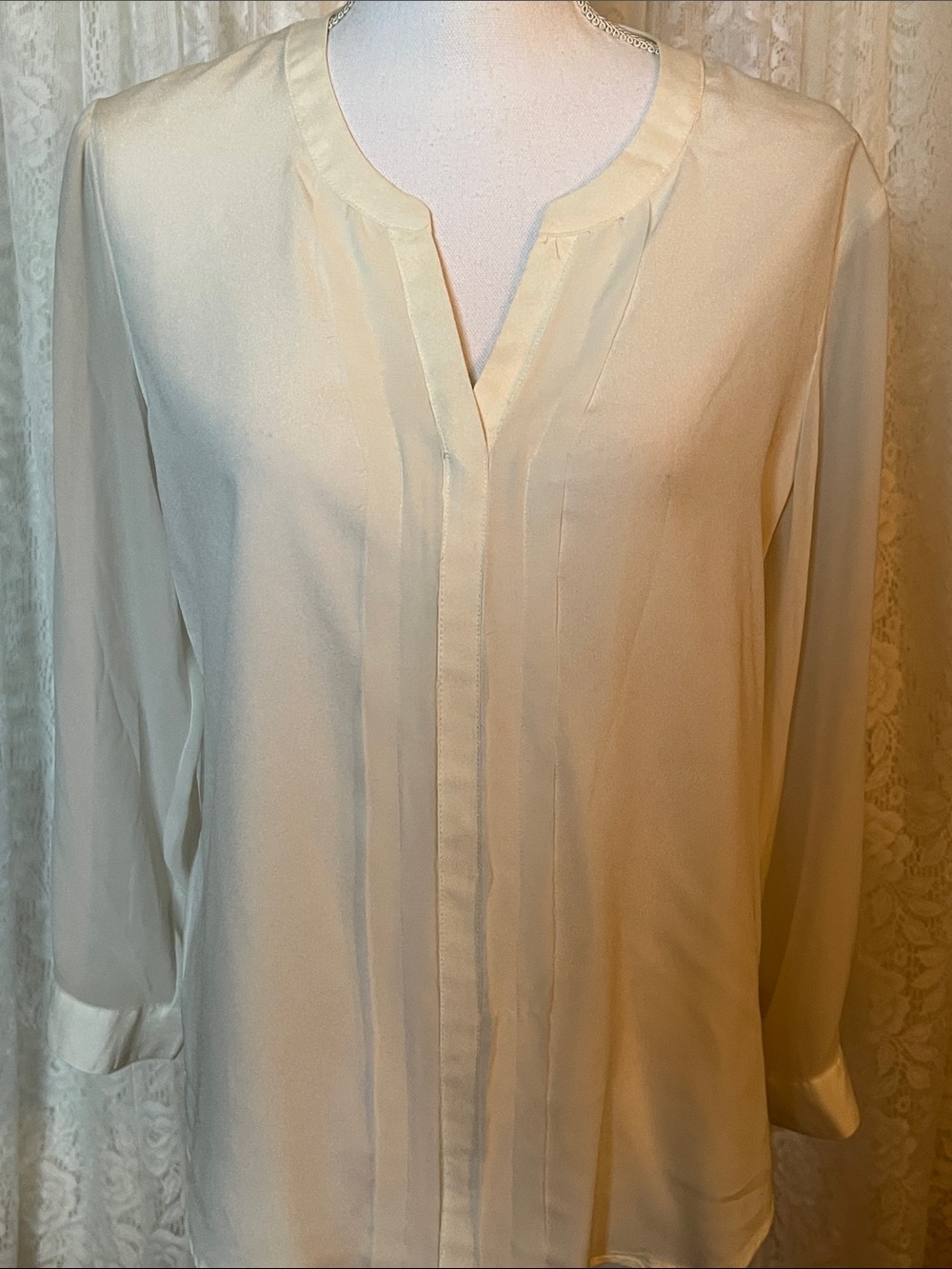 NY & CO Long-Sleeve V-Neck Blouse